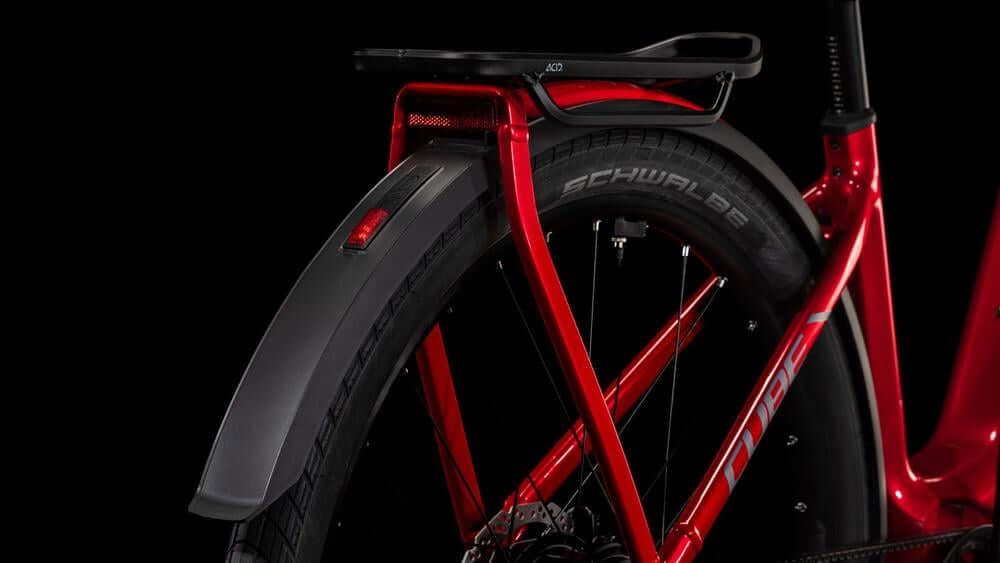 Cube Kathmandu Hybrid Comfort Pro 800