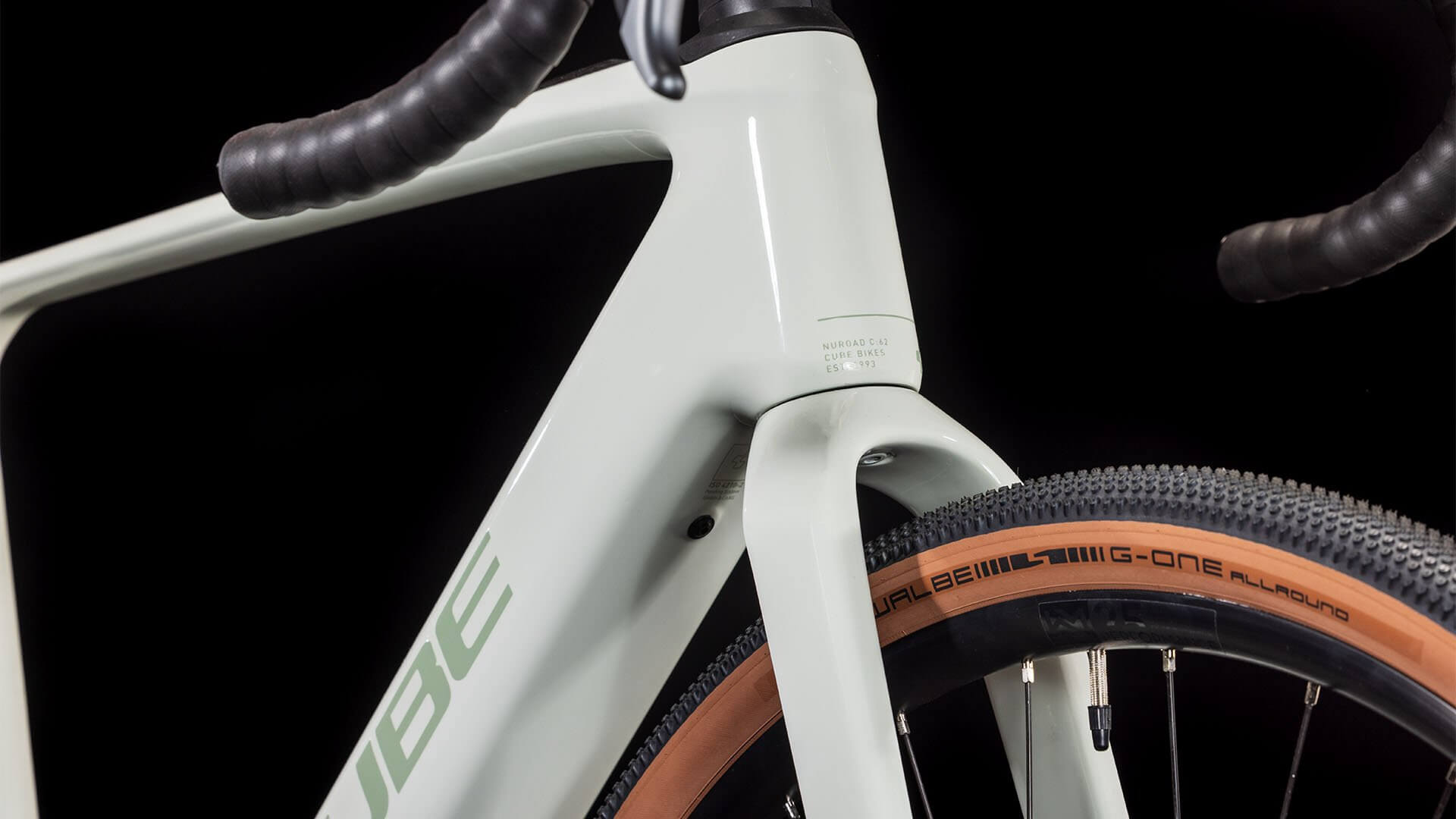 CUBE Nuroad Hybrid C:62 Race 400X